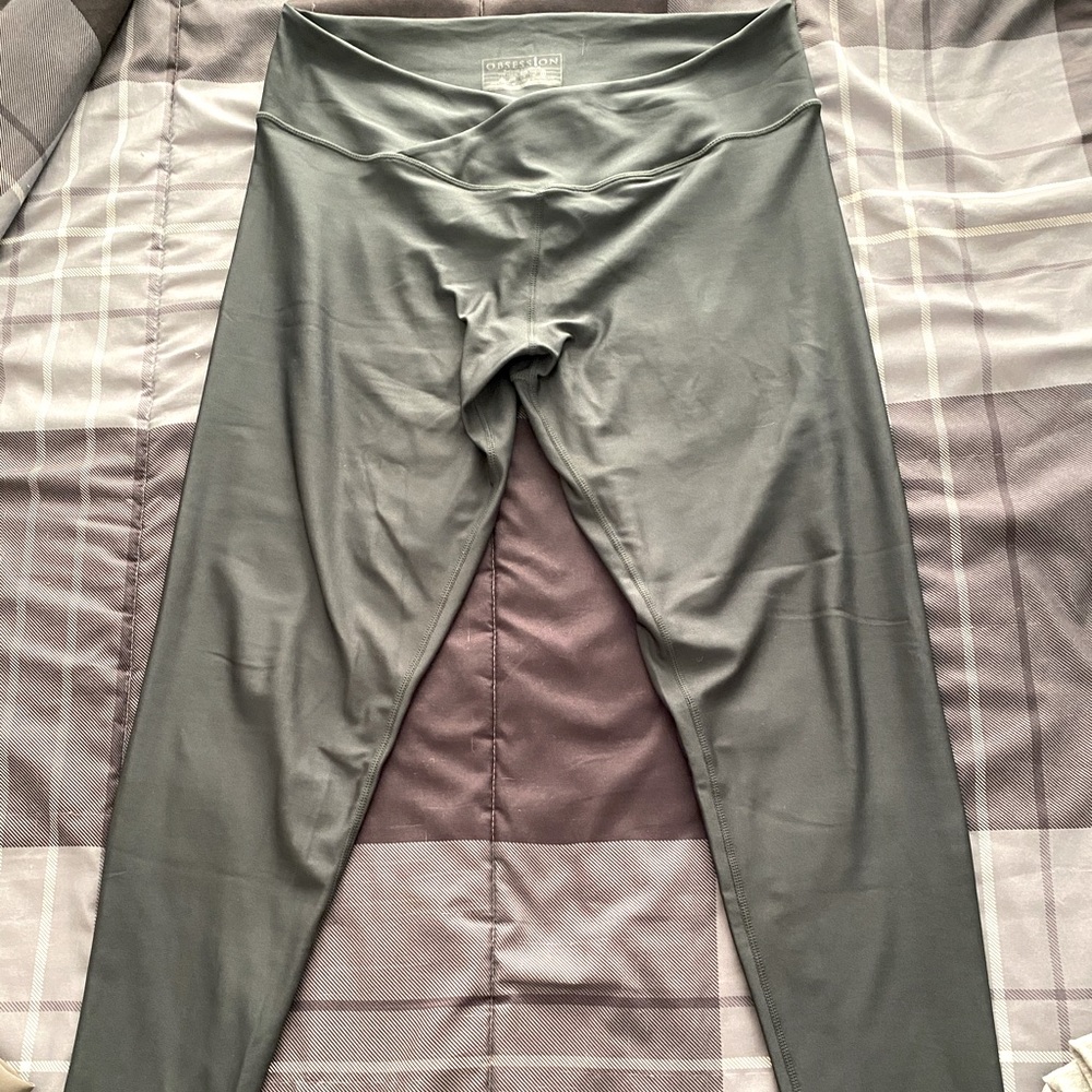 Obsession Scrunchy Butt Leggings